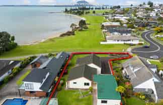 23 Kiriwai Place, Matua