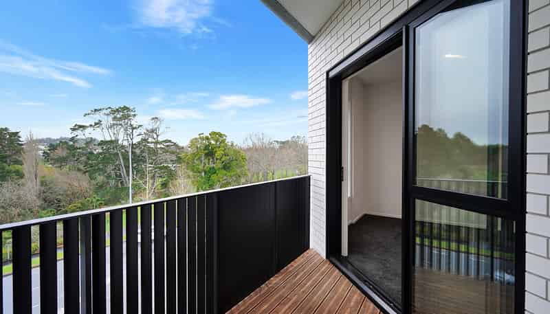 2203/1 Oakley Avenue, Waterview