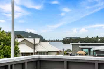 136 Durrant Drive, Whangamata