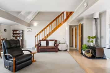 136 Durrant Drive, Whangamata