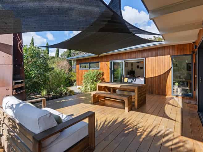 44 Matai Road, Raumati South