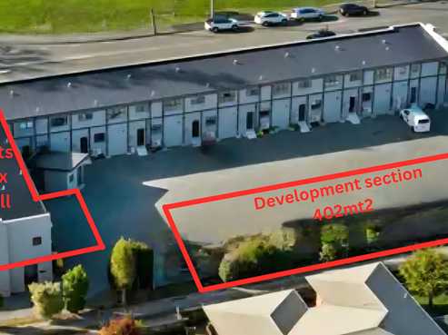 6 Titles Established Accommodation Huge Potential
