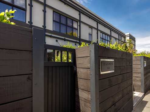 6 Titles Established Accommodation Huge Potential