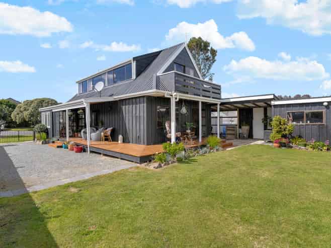 112 Brook Place, Whangamata