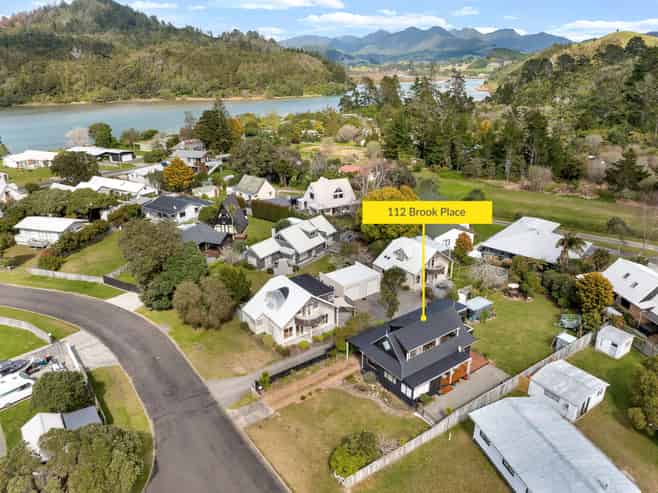 112 Brook Place, Whangamata