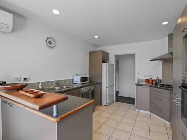 10 Nikau Drive, Redwoodtown