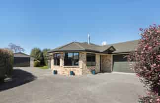 10 Nikau Drive, Redwoodtown