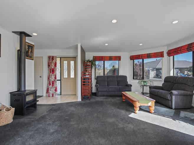 10 Nikau Drive, Redwoodtown