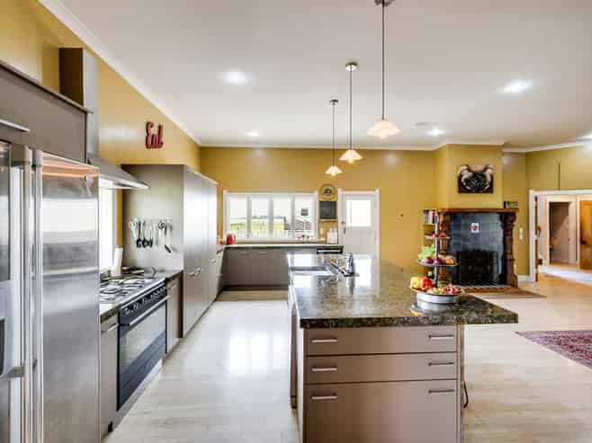 2831 State Highway 50, Roys Hill, Roys Hill