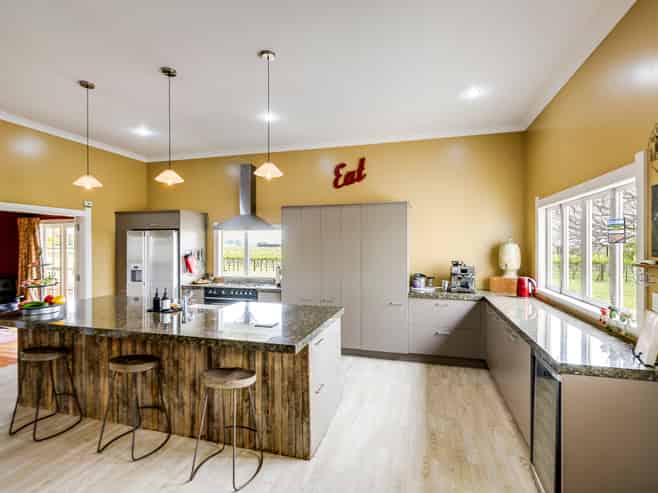 2831 State Highway 50, Roys Hill, Roys Hill