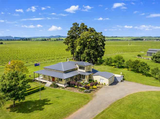 2831 State Highway 50, Roys Hill, Roys Hill