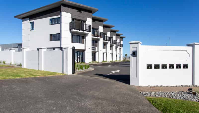 6/11 Arrenway Drive, Albany