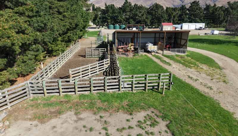 6648 Hyde-Middlemarch Road, Middlemarch