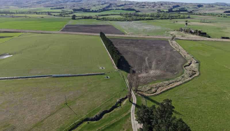 6648 Hyde-Middlemarch Road, Middlemarch