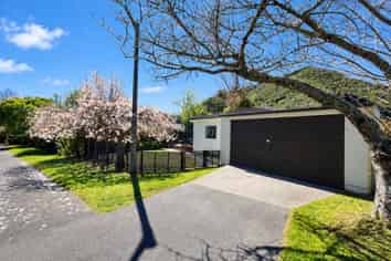 16 Robinson Road, The Brook
