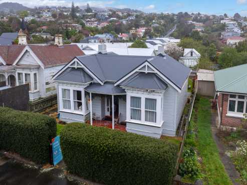 94  North Road, NORTH EAST VALLEY