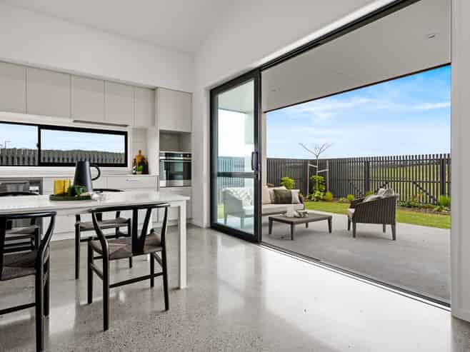 67 Theodore Drive, Ruakaka
