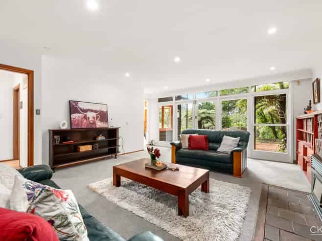 108 Wyndham Road, Pinehaven