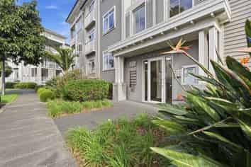 73 Parkside Drive, Orewa