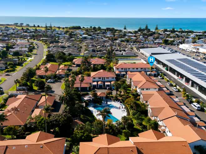 1/111 Santa Monica Drive (Pacific Palms), Papamoa