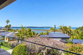 163 Luckens Road, West Harbour