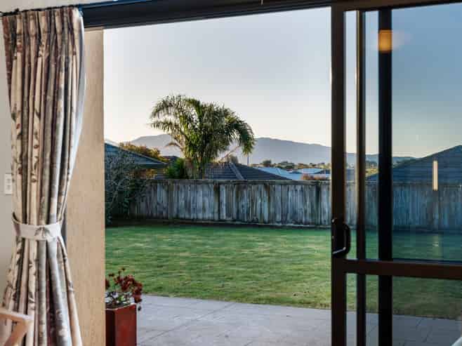101 Realm Drive, Paraparaumu
