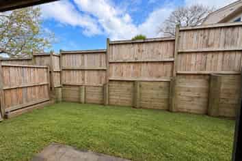 D/15 Matukutureia Lane, Manurewa