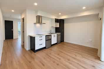 D/15 Matukutureia Lane, Manurewa