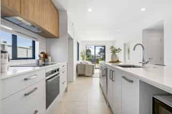 19 Pohorama Lane, Conifer Grove