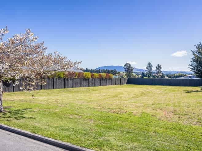 14 Ropley Street, Amberley