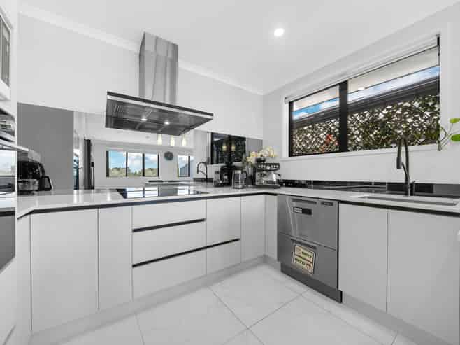 13 THOMASON CRESCENT, Pokeno