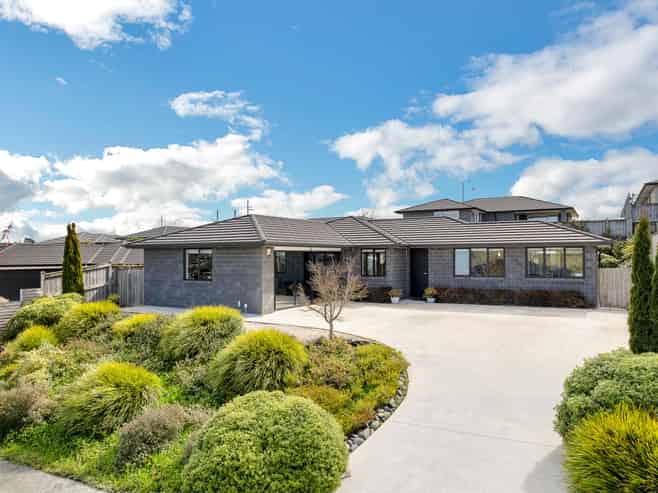 13 THOMASON CRESCENT, Pokeno