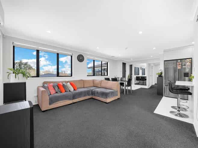 13 THOMASON CRESCENT, Pokeno