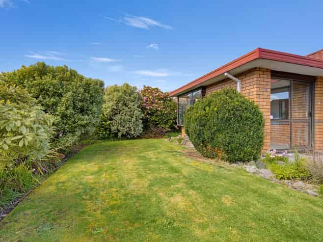 19A Sheraton Place, Redwood