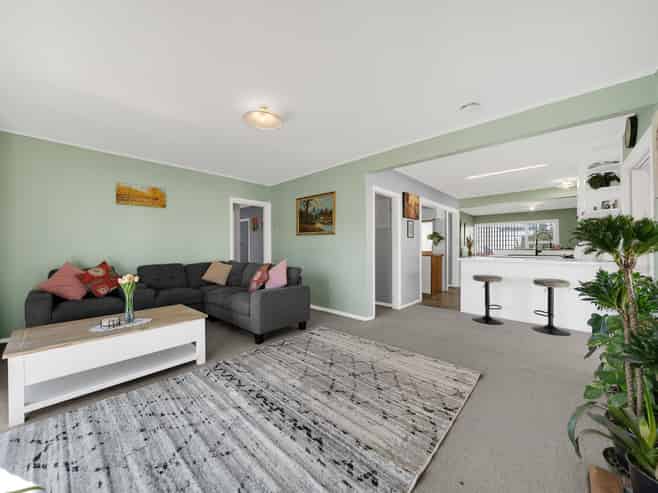 1/12 King Edward Avenue, Papakura