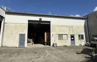 Heavy industrial | tilt slab warehouse