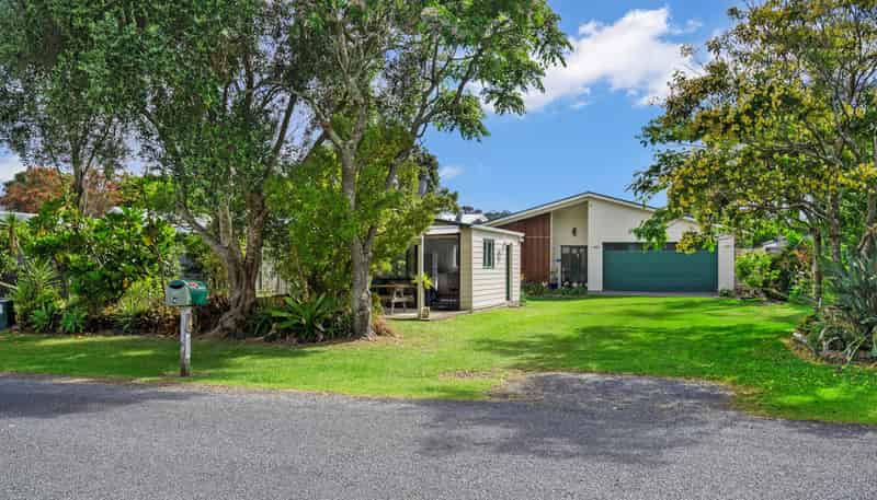 4 Ringer Avenue, Matapouri