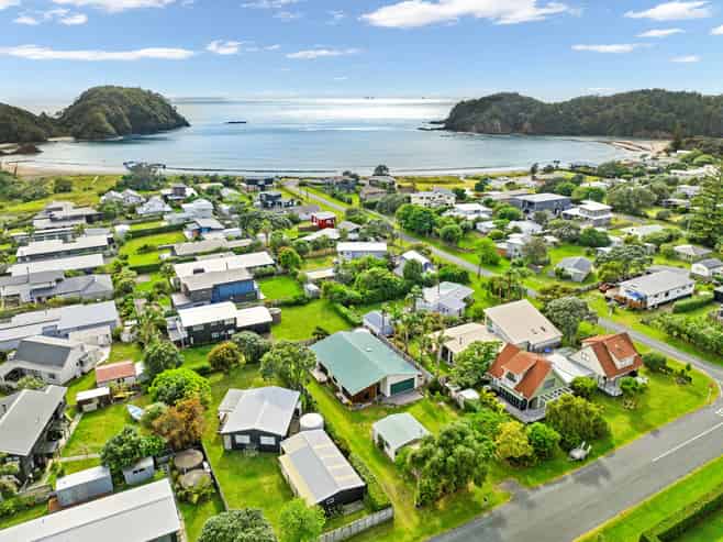 4 Ringer Avenue, Matapouri