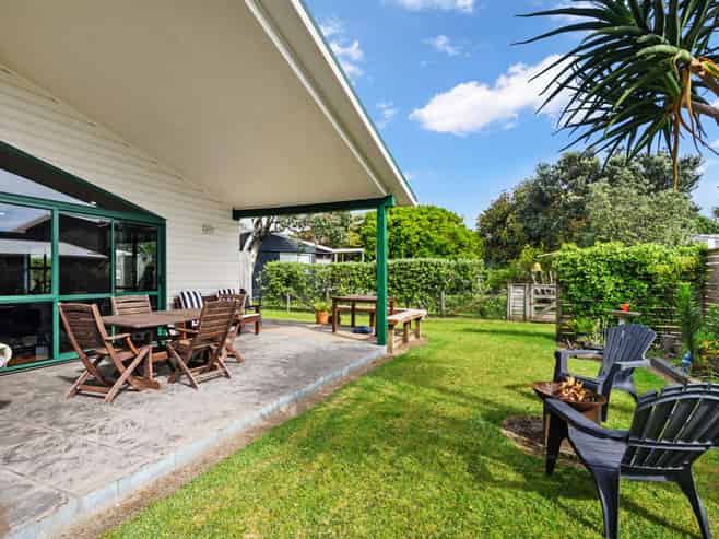 4 Ringer Avenue, Matapouri