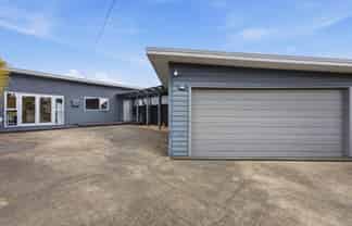 82 Wairau Road, Oakura