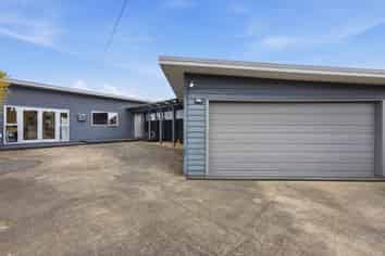 82 Wairau Road, Oakura