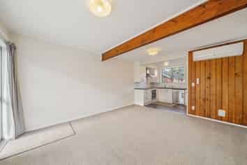 7/21 Islington Street , Trentham