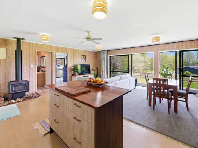 14A Pa Road, Kerikeri