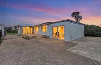 128 Derwent Crescent, Glengarry