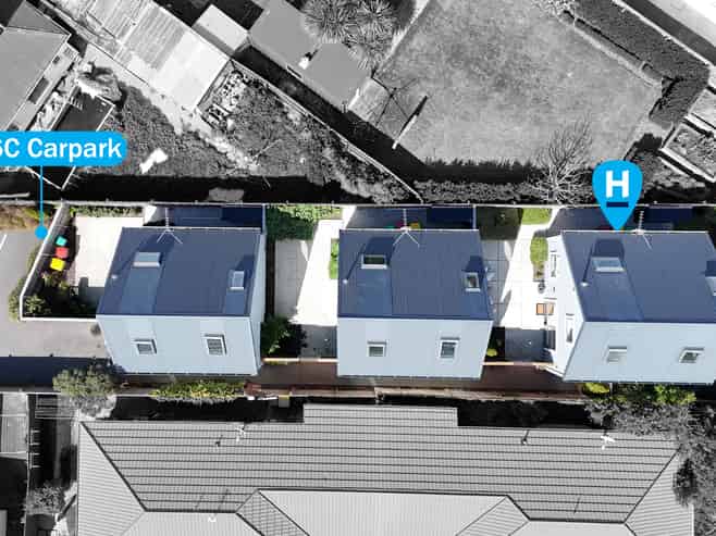 16C Spencer Street, Addington