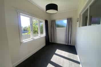 Manawatu / Whanganui - Address withheld