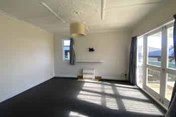 Manawatu / Whanganui - Address withheld
