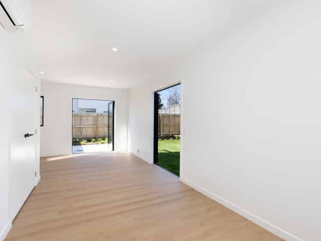 16/81 Neale Avenue, Stoke