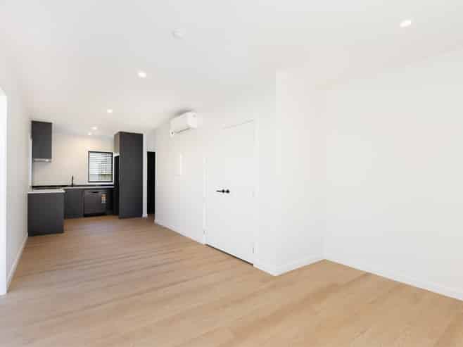 16/81 Neale Avenue, Stoke