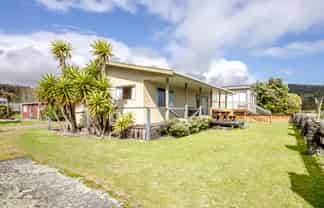 Lot 1 The Strand, Okarito